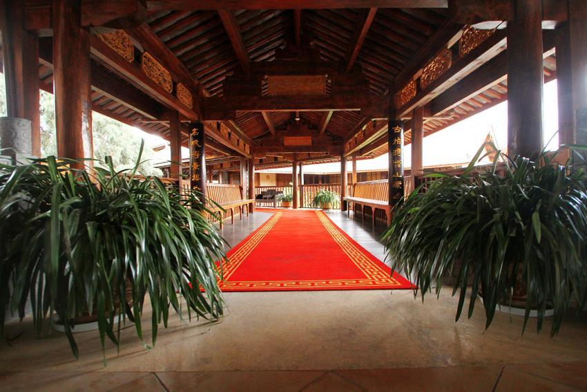 Lijiang Jinfu Hotel Exterior foto