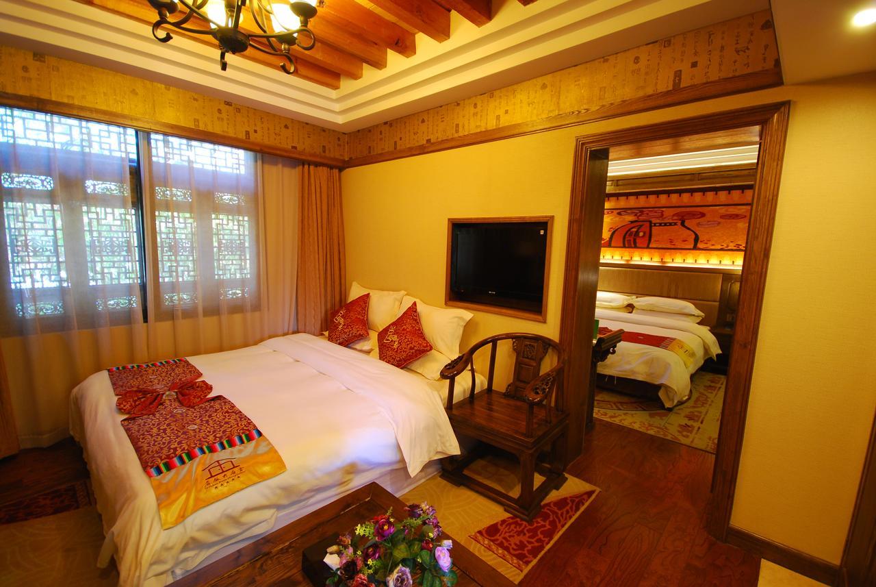 Lijiang Jinfu Hotel Exterior foto