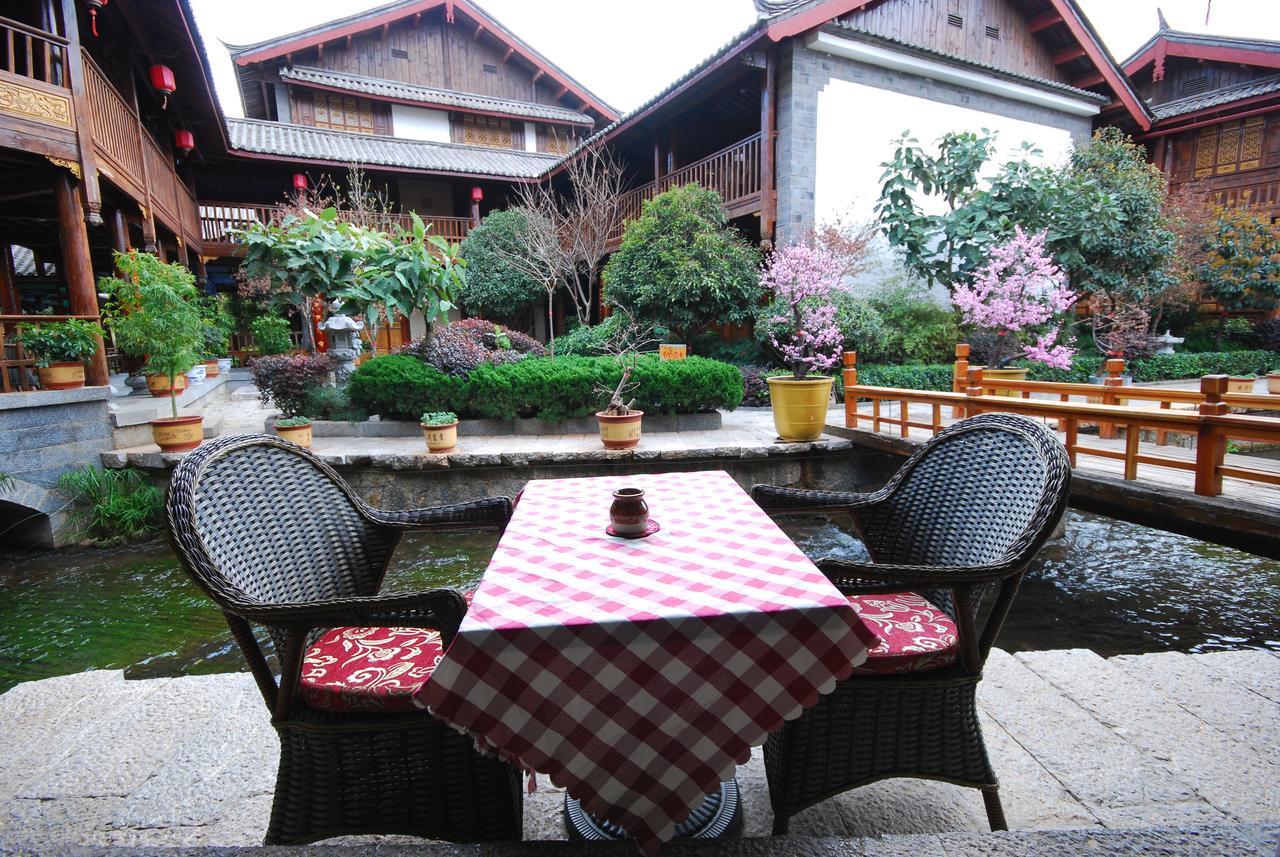 Lijiang Jinfu Hotel Exterior foto