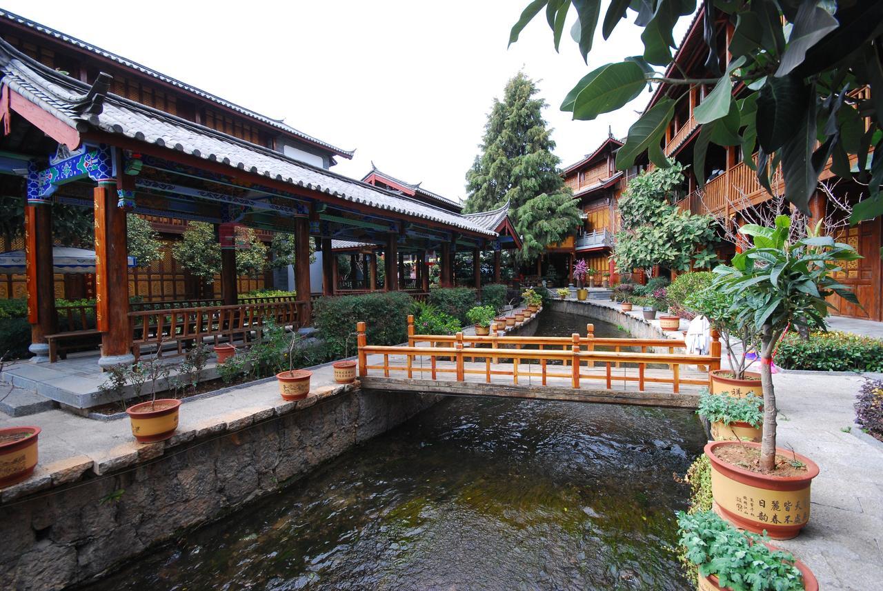Lijiang Jinfu Hotel Exterior foto
