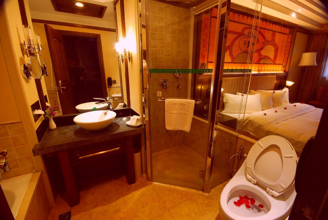Lijiang Jinfu Hotel Exterior foto